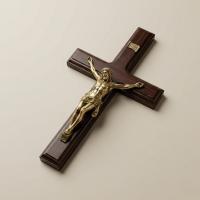 Kalender Döküm Pirinç Döküm Hz. İsa Çarmaha Gerilmiş Objeli Haç